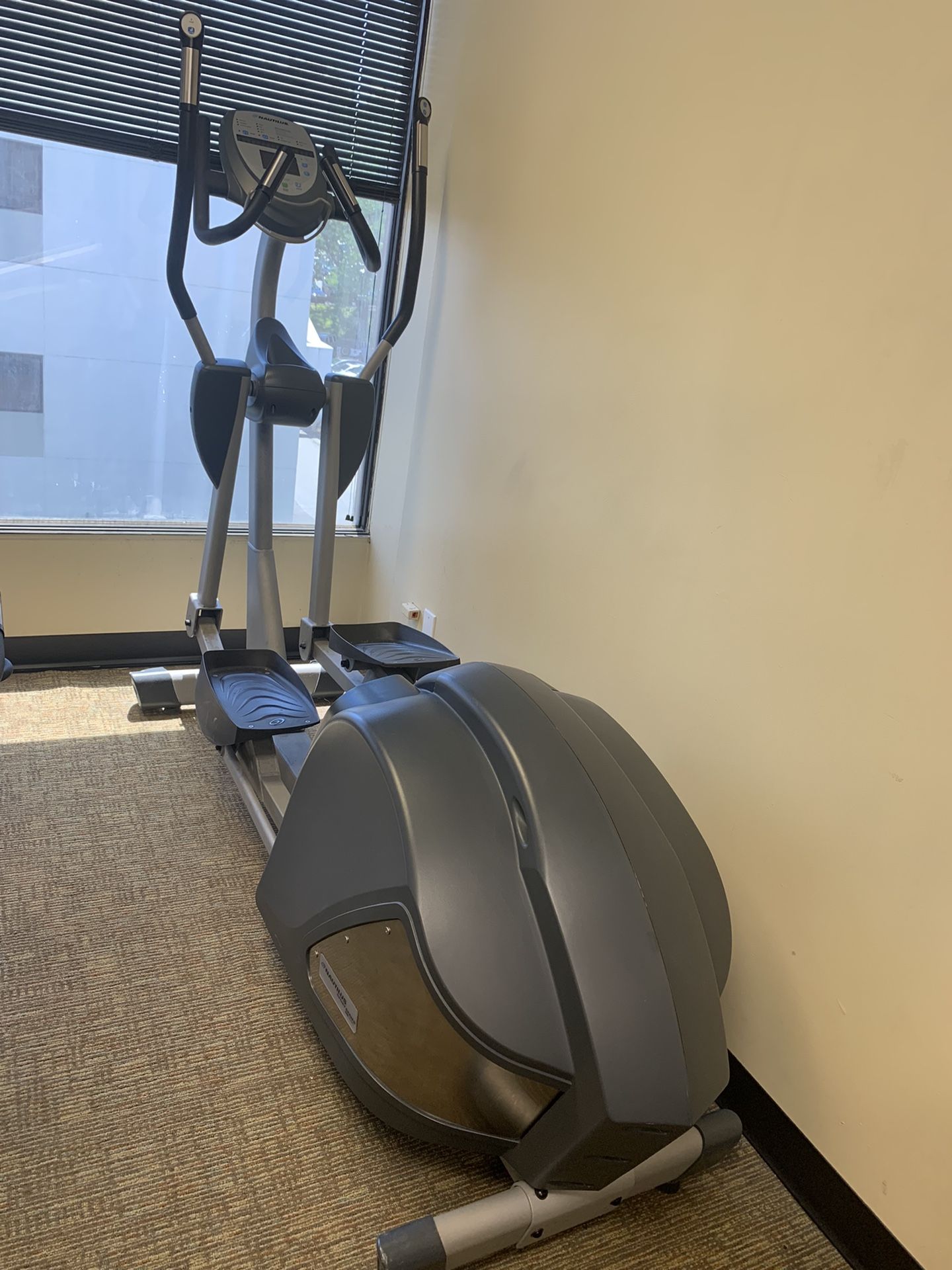 elite spindoctor essential workstand