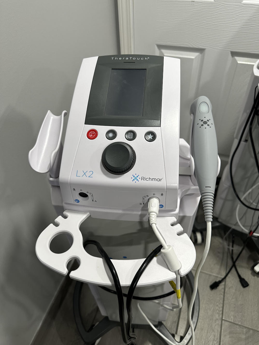 RICHMAR THERATOUCH LX2 LASER WITH CART